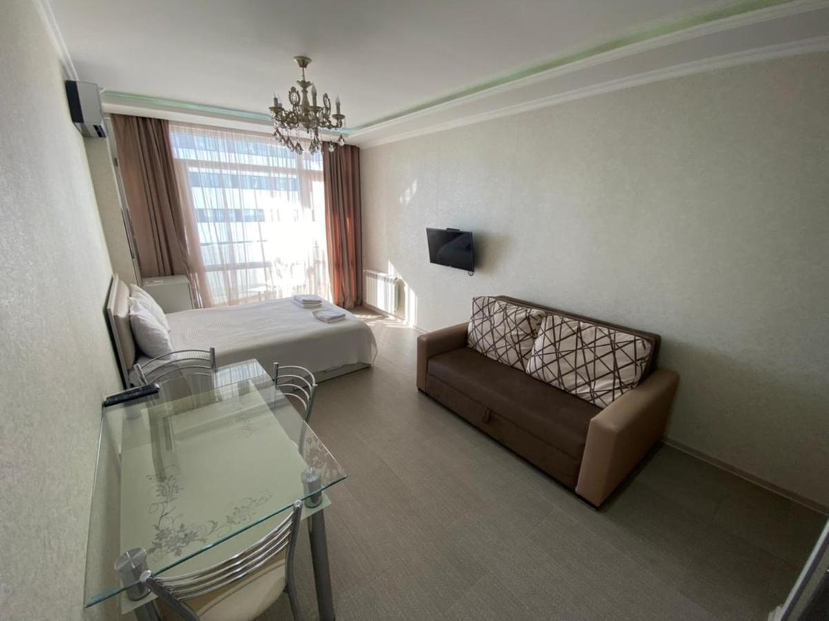 Cozy Studio Apartment-Sea View Batumi Zewnętrze zdjęcie